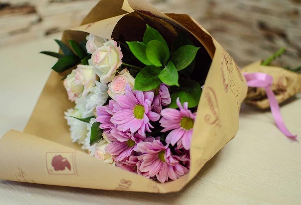 Букет цветов из: Розы и Хризантемы в Абатское