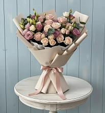 Букет цветов из:  Розы и Лизиантусы в Абатское