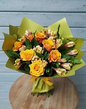 Букет цветов из:  Альстромерии и Розы в Абатское