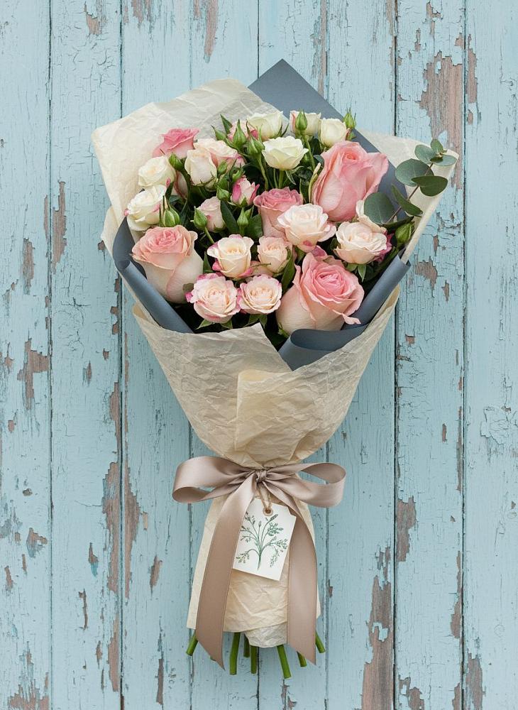 Букет цветов из: Розы в Абатское