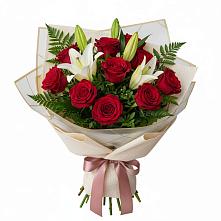Букет цветов из:  Лилии и Розы в Абатское
