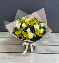 Букет цветов из:  Орхидеи и Розы в Абатское