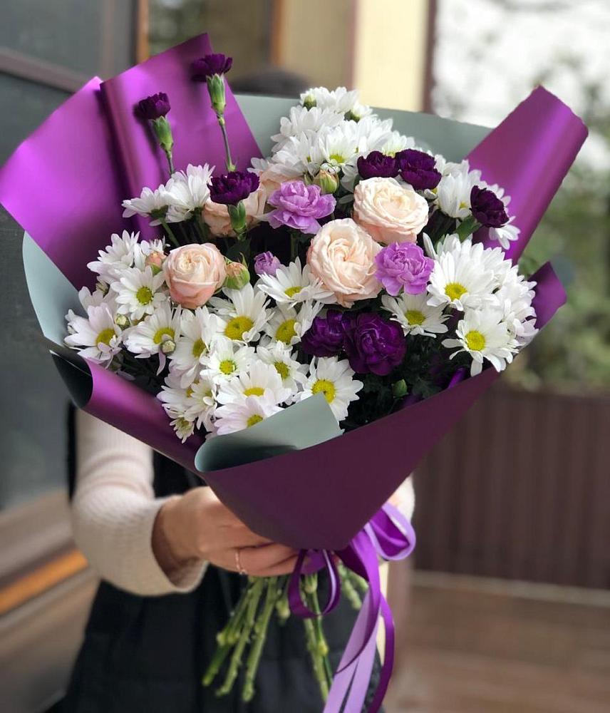 Букет цветов из: Хризантемы, Гвоздики и Розы в Абатское