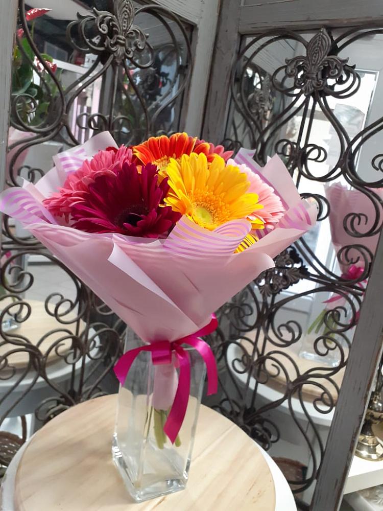 Букет цветов из: Герберы в Абатское