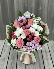 Букет цветов из:  Альстромерии, Гвоздики, Розы и Хризантемы в Абатское