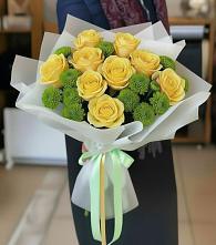 Букет цветов из:  Хризантемы и Розы в Абатское