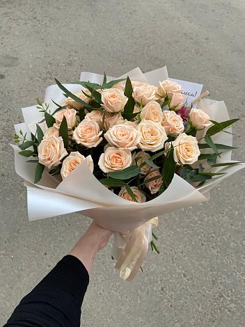 Букет Кремовые розы Латте в Абатское