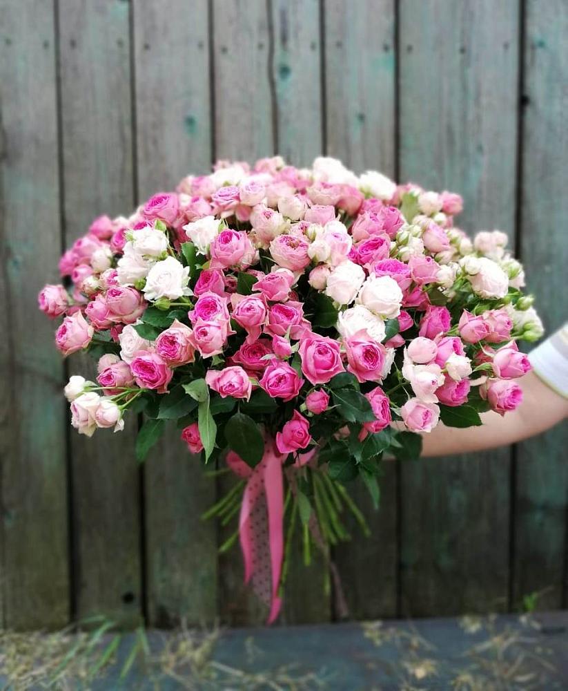 Букет Розовые кустовые розы Натали и Лав Лидия в Абатское