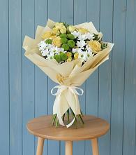 Букет цветов из:  Хризантемы и Розы в Абатское