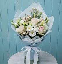 Букет цветов из:  Розы и Лизиантусы #REPLACE_PRED# Абатское
