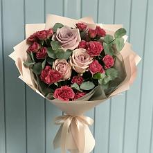 Букет цветов из:  Гвоздики и Розы в Абатское