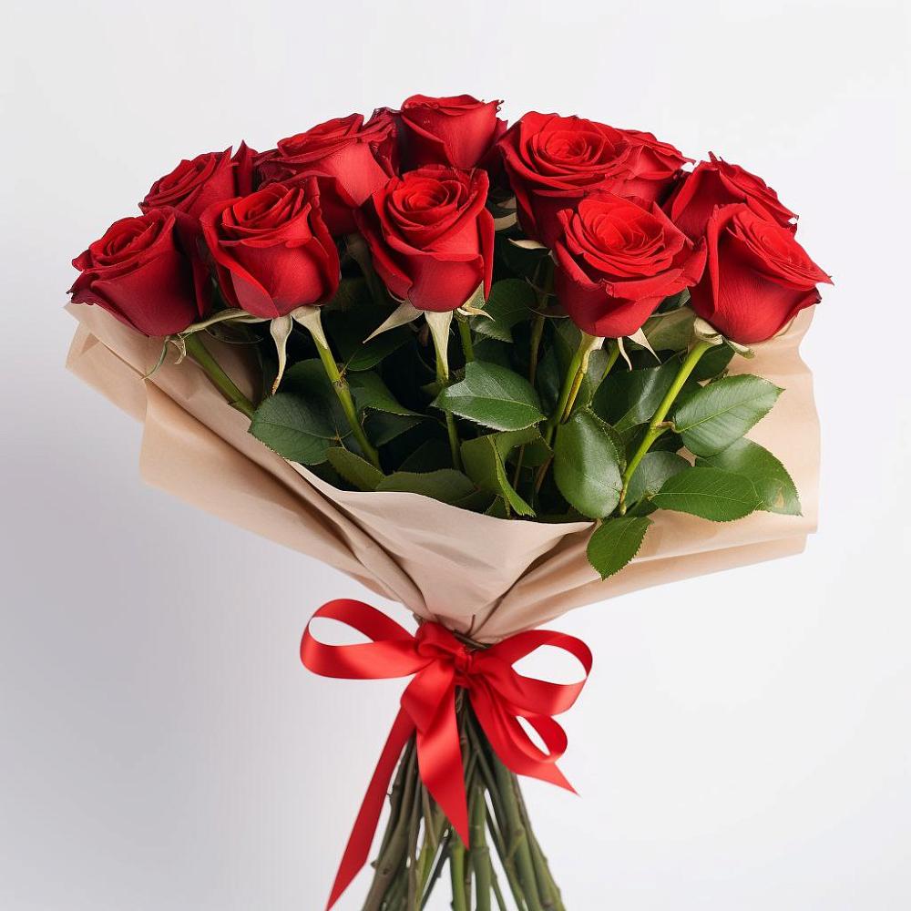 Букет 11 Красных роз Эдлесс Лав в Абатское