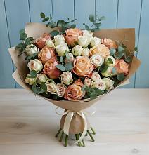 Букет цветов из:  Альстромерии и Розы в Абатское