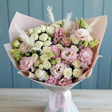 Букет цветов из:  Альстромерии и Розы #REPLACE_PRED# Абатское